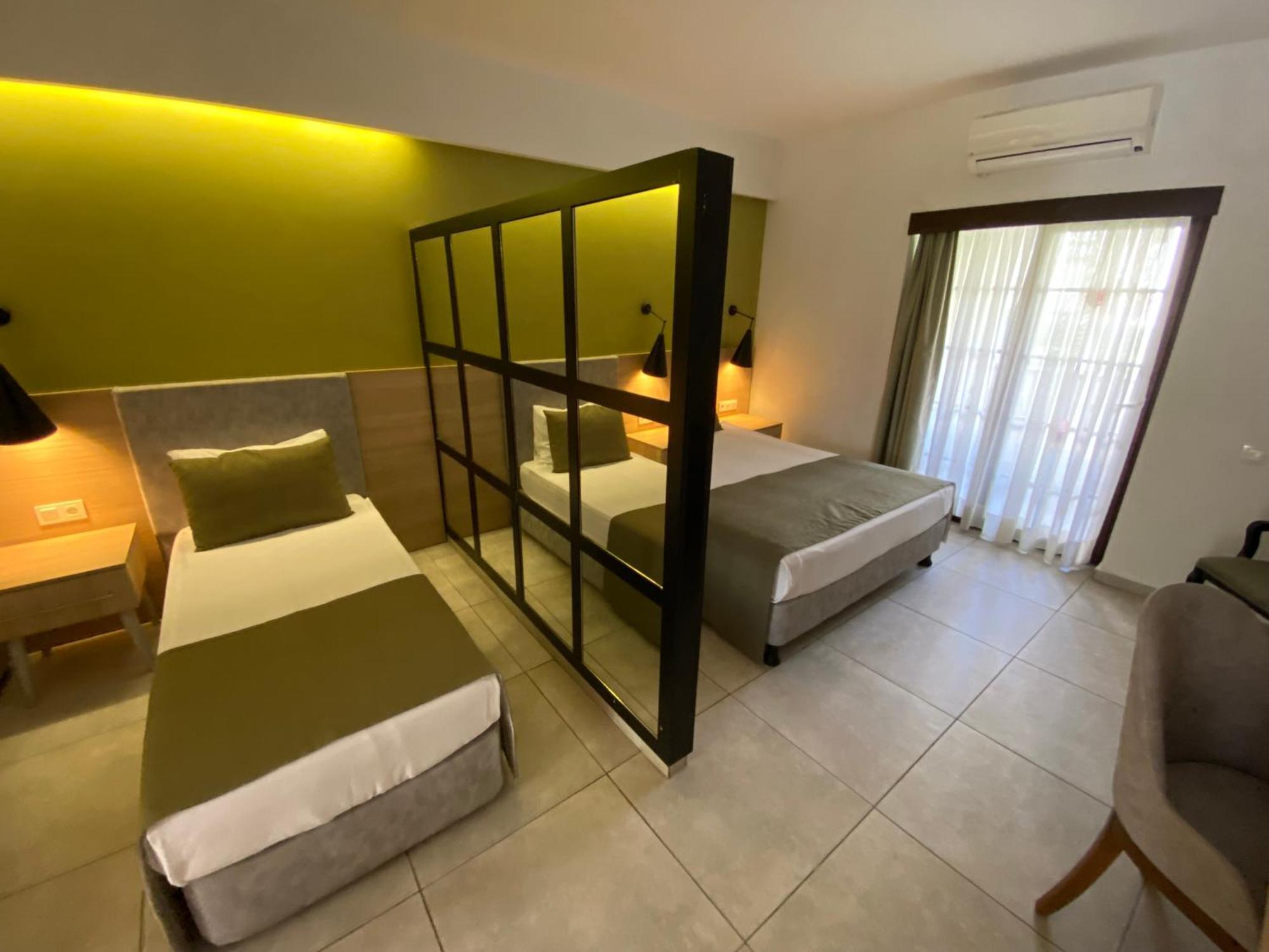 Queen'S Park Goynuk Hotel Kemer Szoba fotó